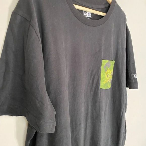 NWT Mens New Era MLB Miami Marlins Camo Pocket Black T-Shirt w Gold Logo Size XL - Picture 6 of 16